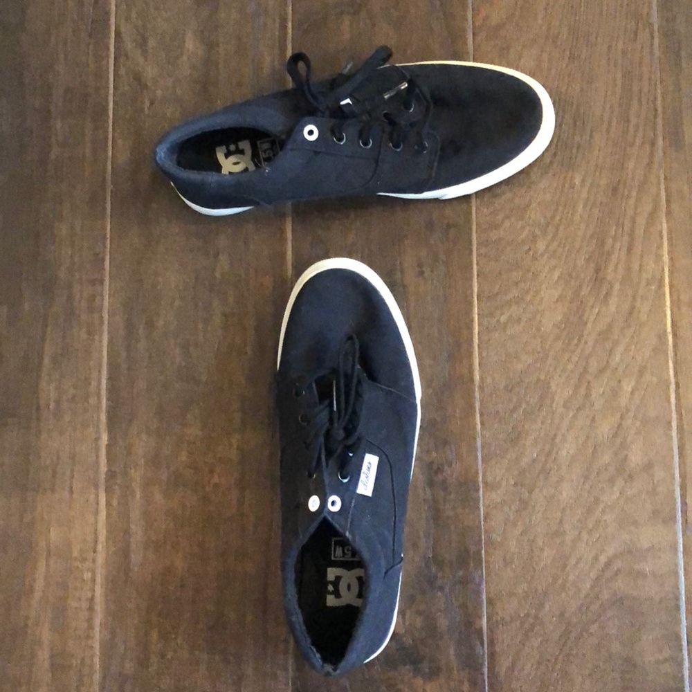 Vans black sneakers